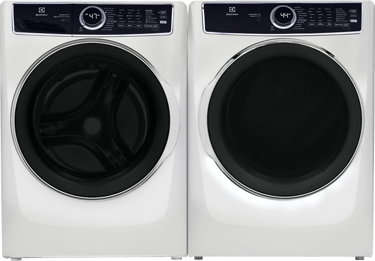 Side by Side Front Load Washer and Gas Dryer Pair in White
