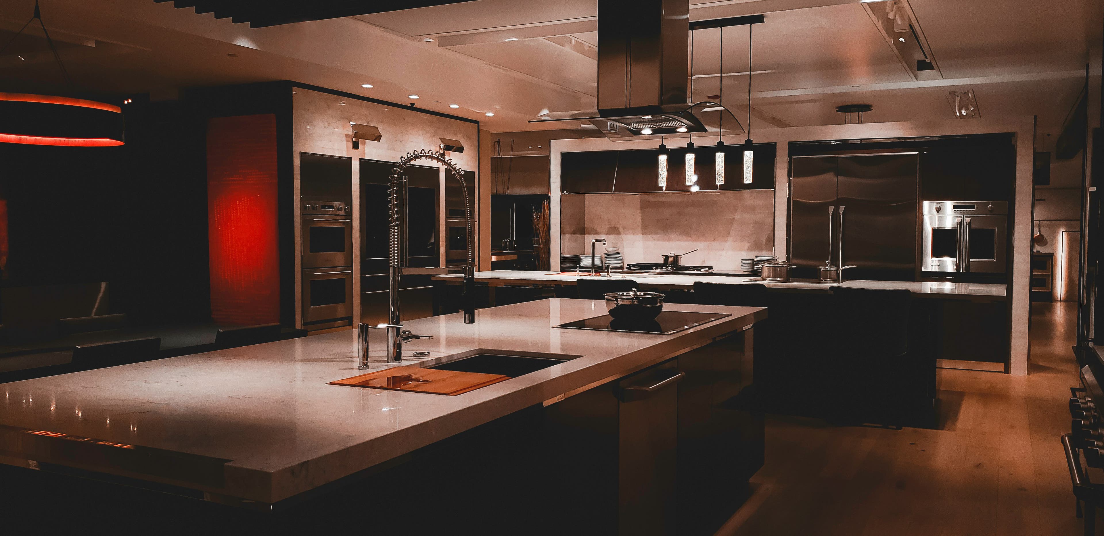 In just 15 years, kitchens and laundry rooms have evolved from simple, functional spaces into smart, efficient, and visually stunning centers of the home. Discover how the latest appliances are revolutionizing convenience, design, and sustainability for today’s homeowners.