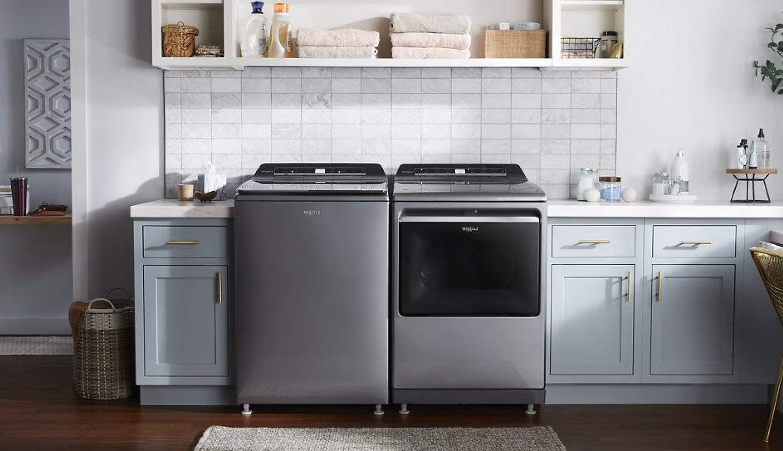 Compare gas and electric dryers to determine which one offers the best efficiency, cost, and performance for your laundry needs.