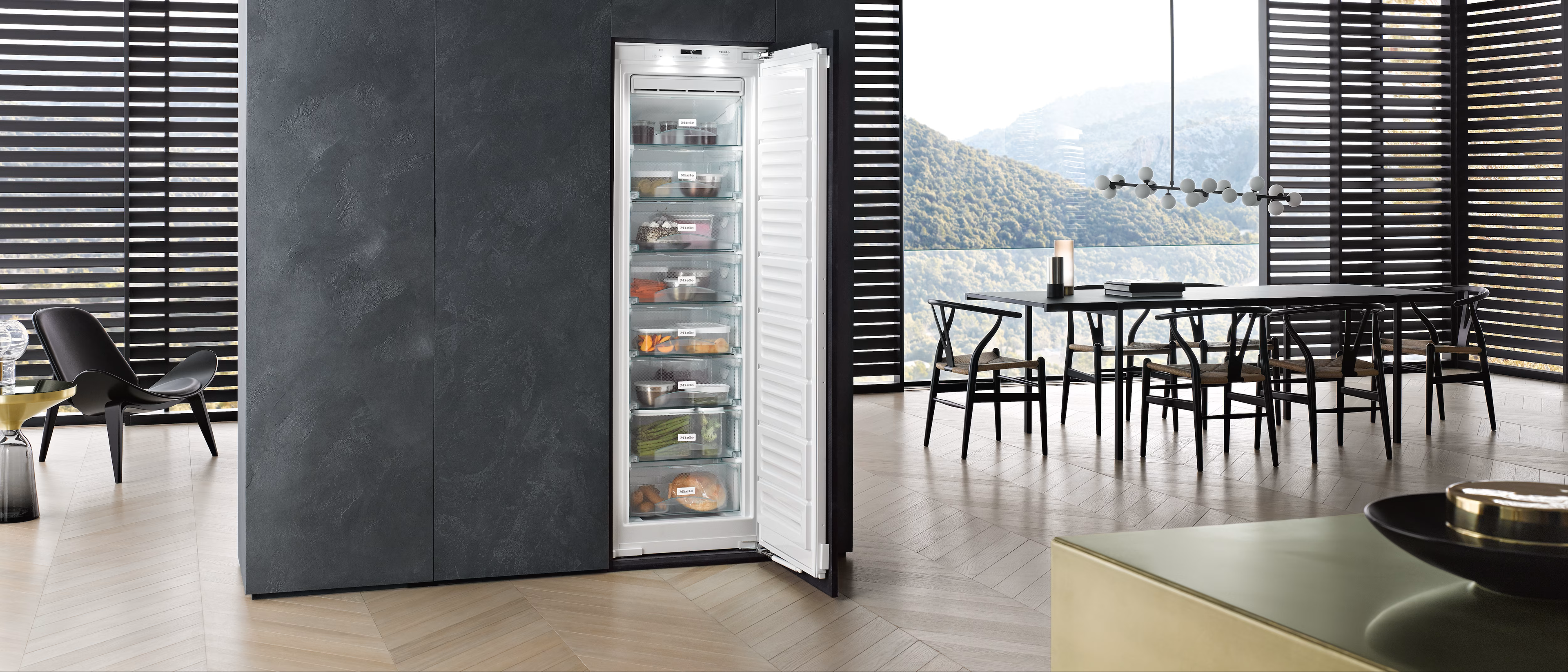 Discover the Miele MasterCool Series: luxury refrigeration with smart technology, advanced freshness systems, and award-winning design.