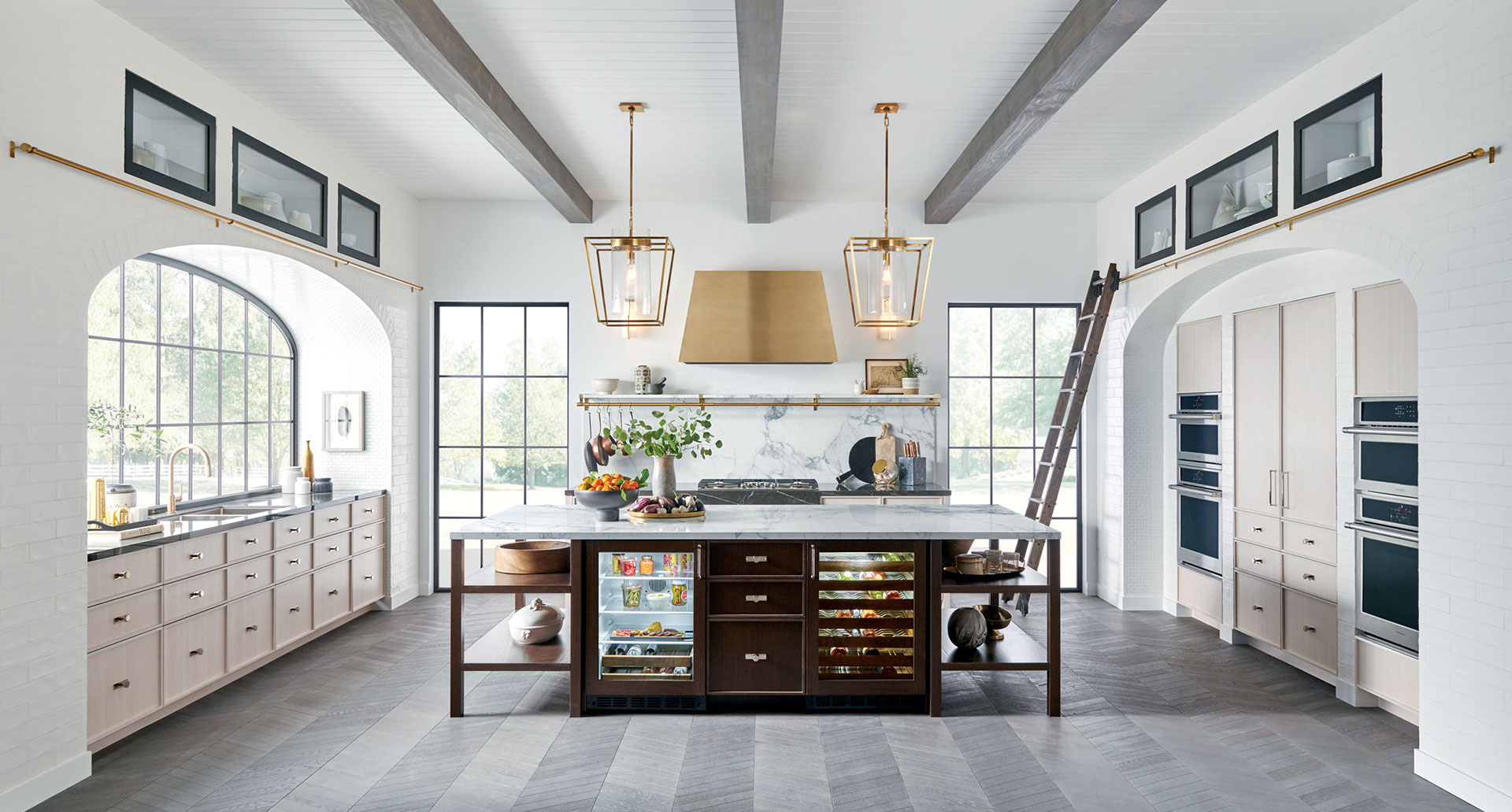 Monogram's 2025 refrigeration lineup introduces the ZWE23NSYSS French door fridge, ZIBC24PWII beverage center, and ZIWD24PWII wine reserve—blending luxury with smart innovation.