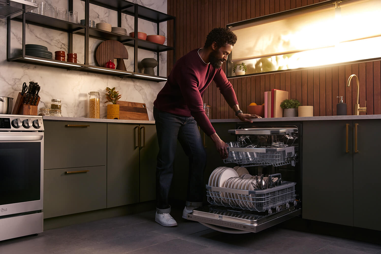 Explore the future of dishwashers with smart features and innovations that enhance efficiency, convenience, and cleaning performance.