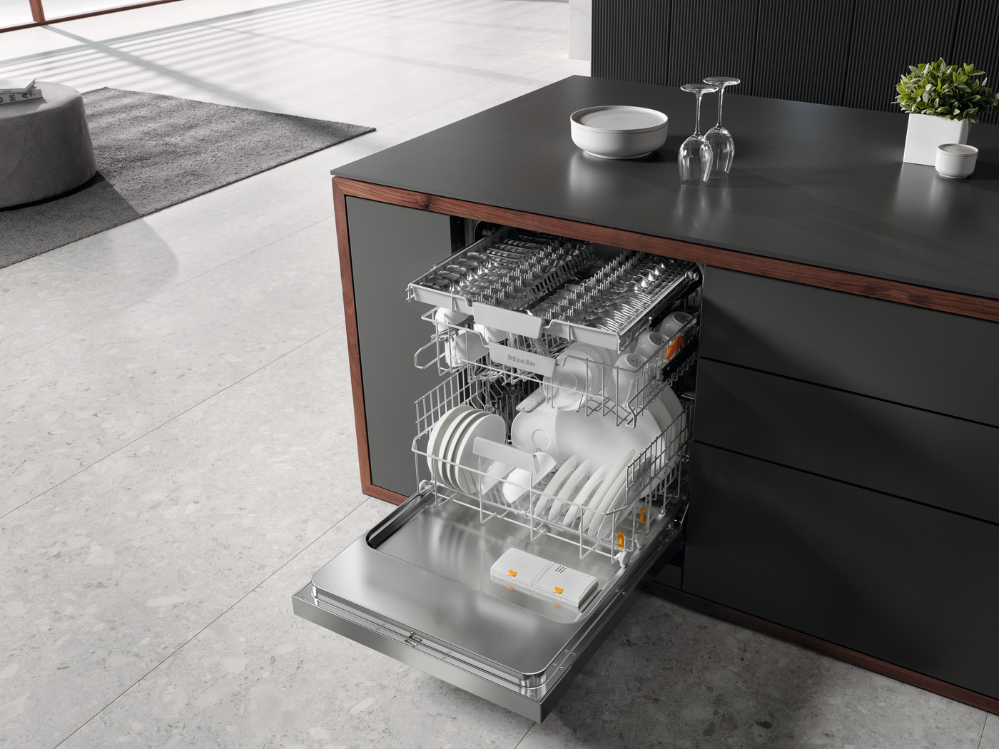 Third Rack Dishwashers: Are They Worth It?