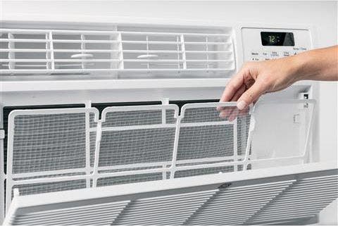 GE AKCQ12DCA Easy-access Washable Filter