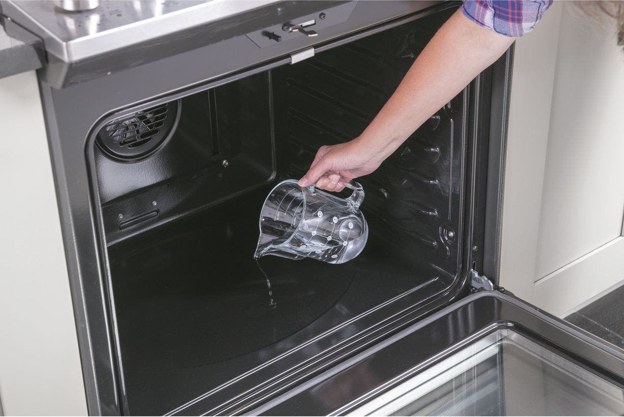 GE JS760BLTS Self-clean With Steam Clean Option