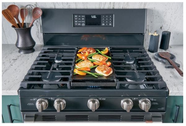 Cafe CGB550P2MS1 Extra-large Griddle Sets The Stage For Your Culinary Skills