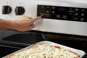 Whirlpool WFG550S0HV Frozen Bake Technology