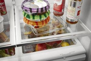 Whirlpool WRF540CWHW Frameless Glass Shelves