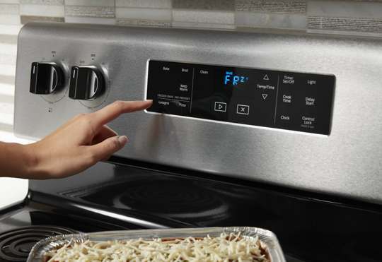 Whirlpool WFE525S0HZ Frozen Bake Technology