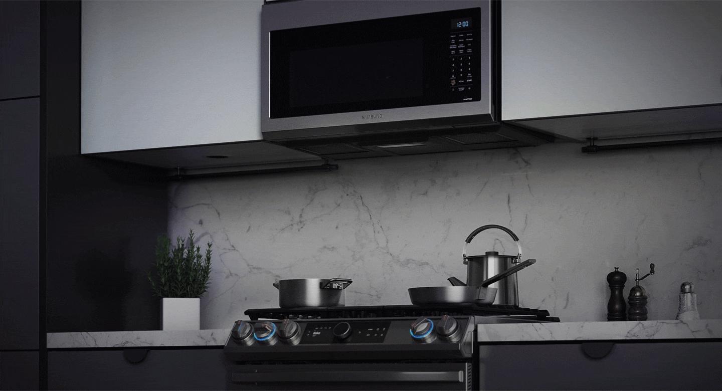 Samsung MC17T8000CS Brighten The Cooking Experience