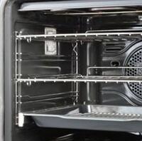 Frigidaire GCRE3060AD Self-cleaning