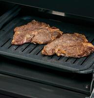 Amana AGR4230BAB Drop-down Broiler
