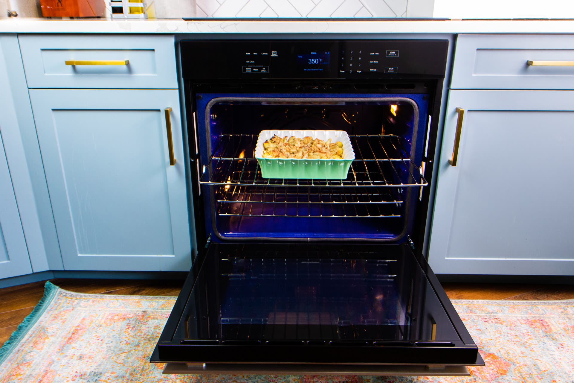 Sharp SWA3052DS Versatile Cooking Space