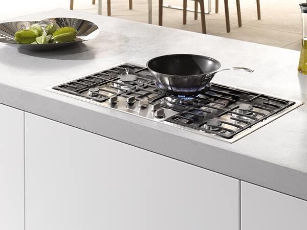 Miele KM2012G Flame Failure Monitor For Maximum Safety