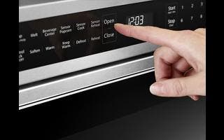 KitchenAid KMBD104GSS Auto Touch Open/close