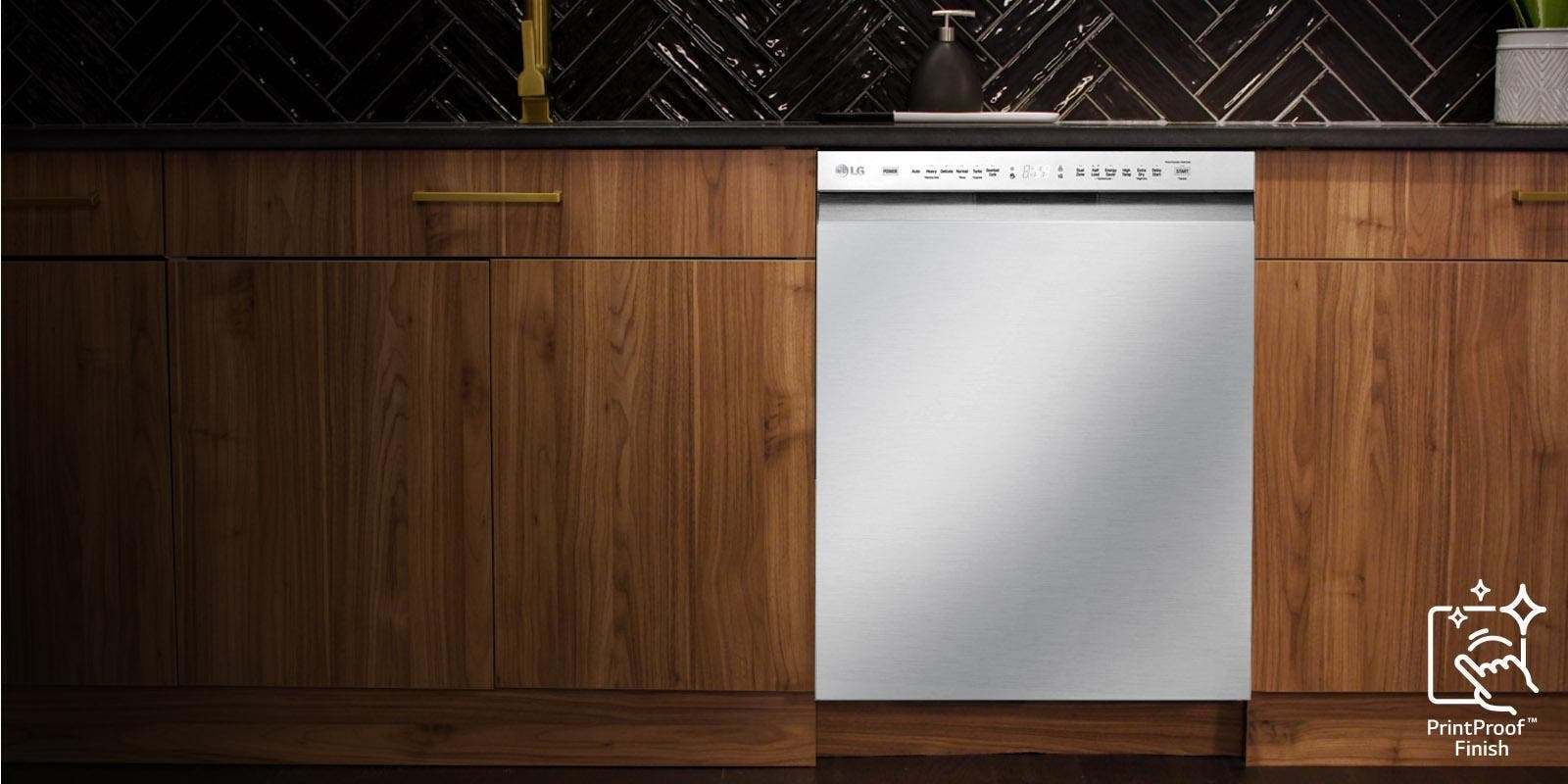 LG LDFN4542W Resists Smudges For An Effortless Shine