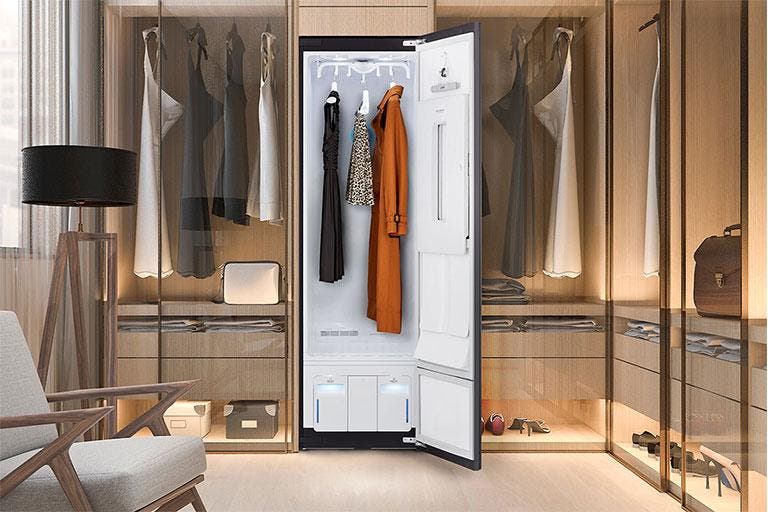 LG Studio S5MSB Larger Capacity For Gentle, Fast Drying