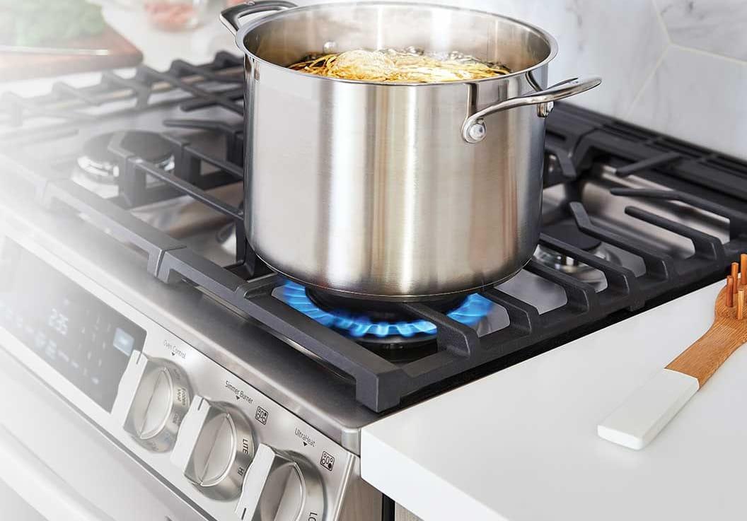 LG LSGL6335F Turn Up The Heat And Get Dinner Done Fast