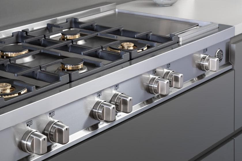 Bertazzoni PROF366DFSBIT High-efficiency Gas Rangetop