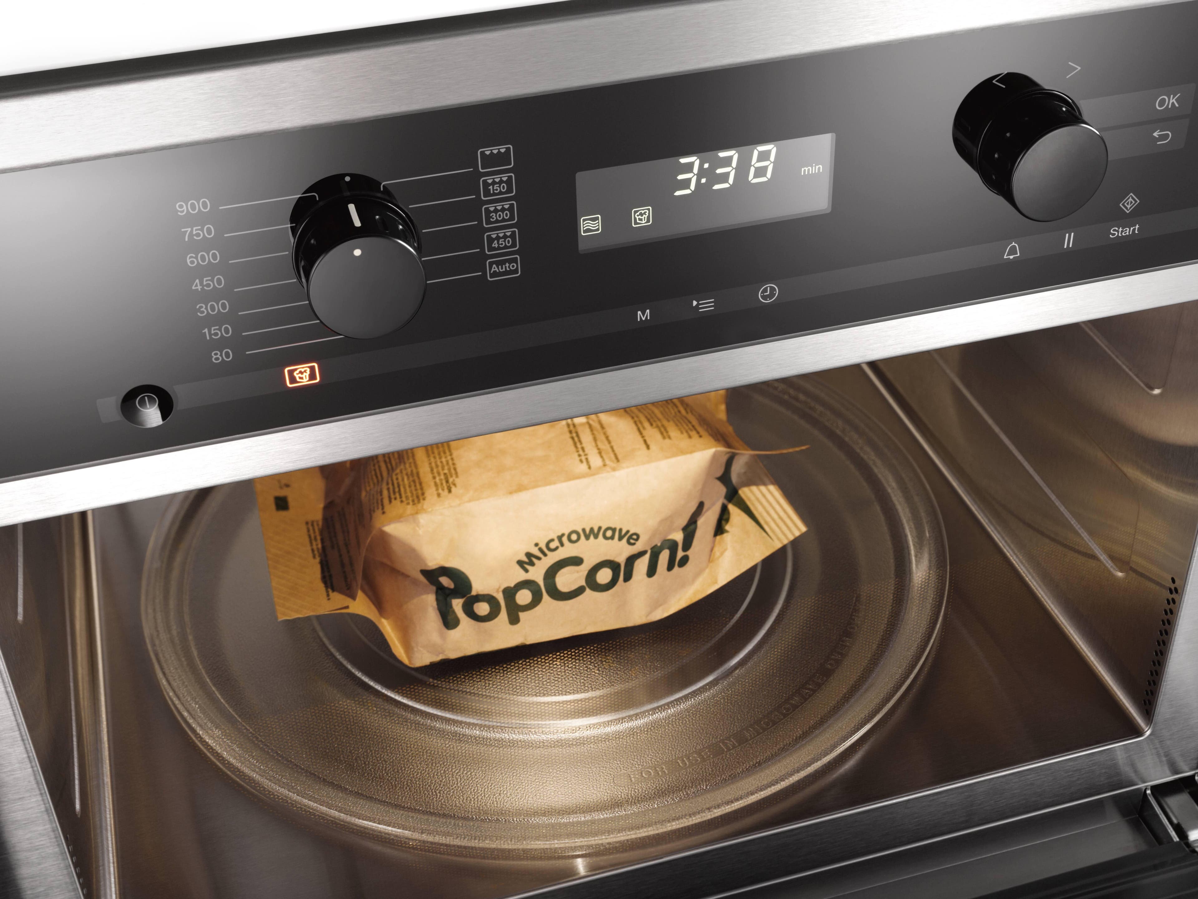 Miele M6260TC Popcorn Button