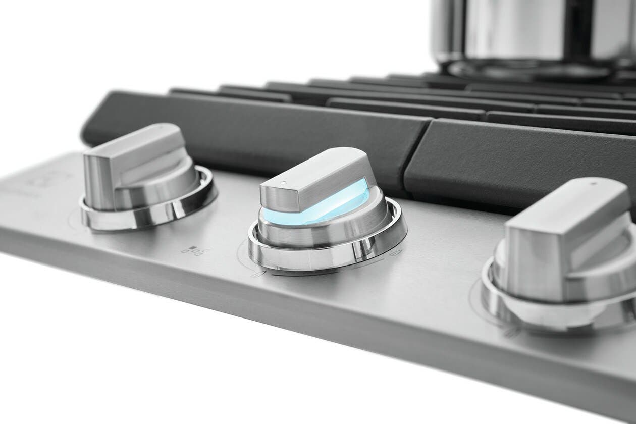 Electrolux ECCG3068AS Led Backlit Knobs