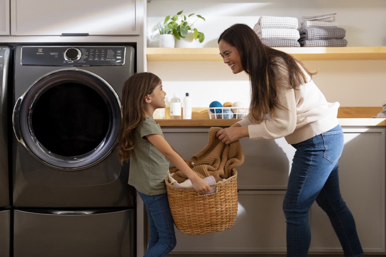 Electrolux ELFE7637BT Eco-friendly Normal Cycle