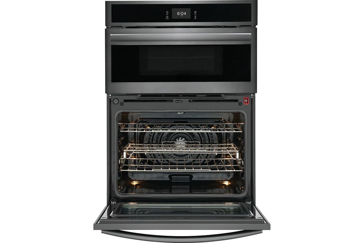 Frigidaire GCWM3067AF Extra Large Oven Capacity 