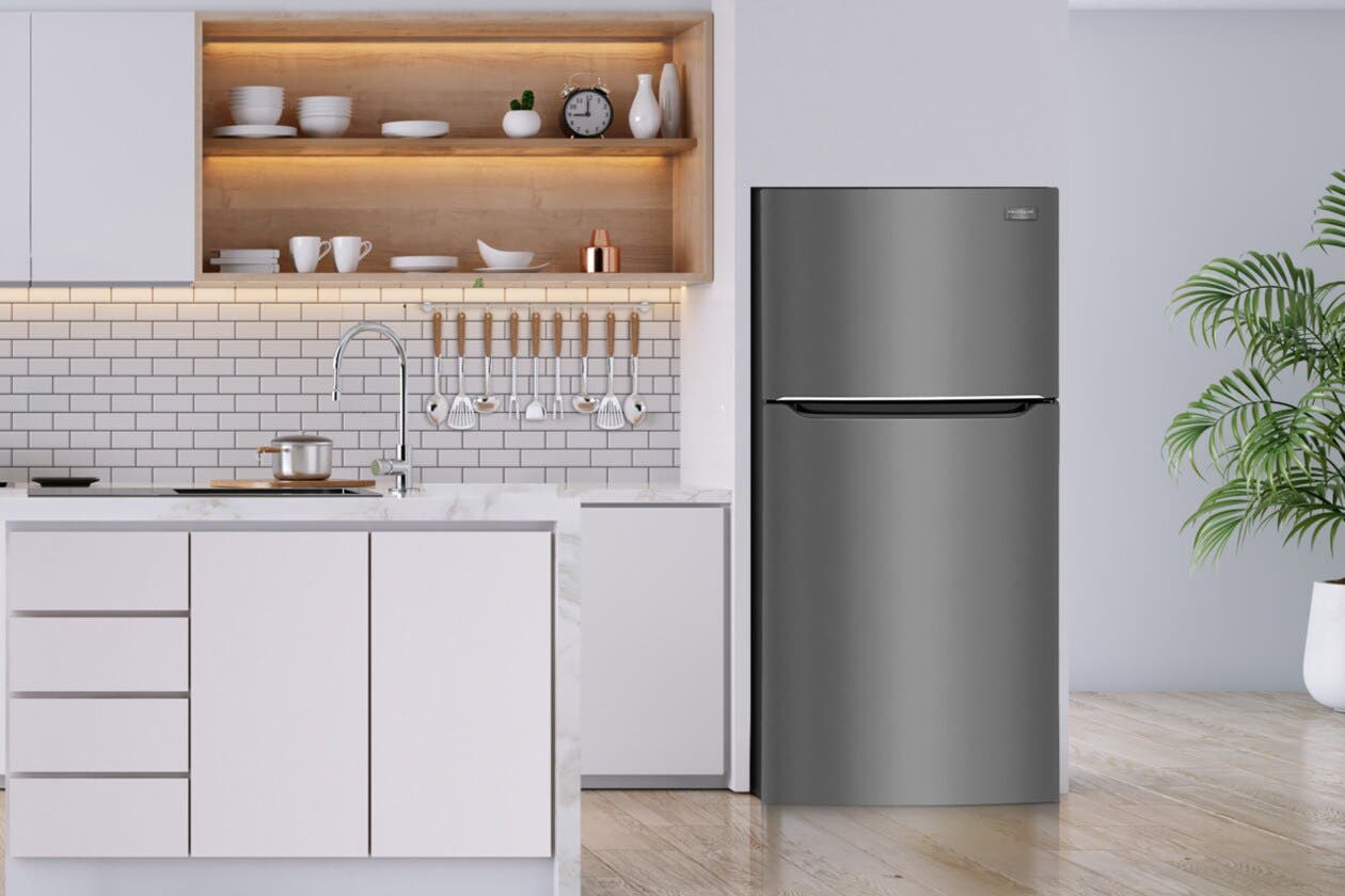 Frigidaire FGHT2055VD More Capacity, Fits The Same Cutout