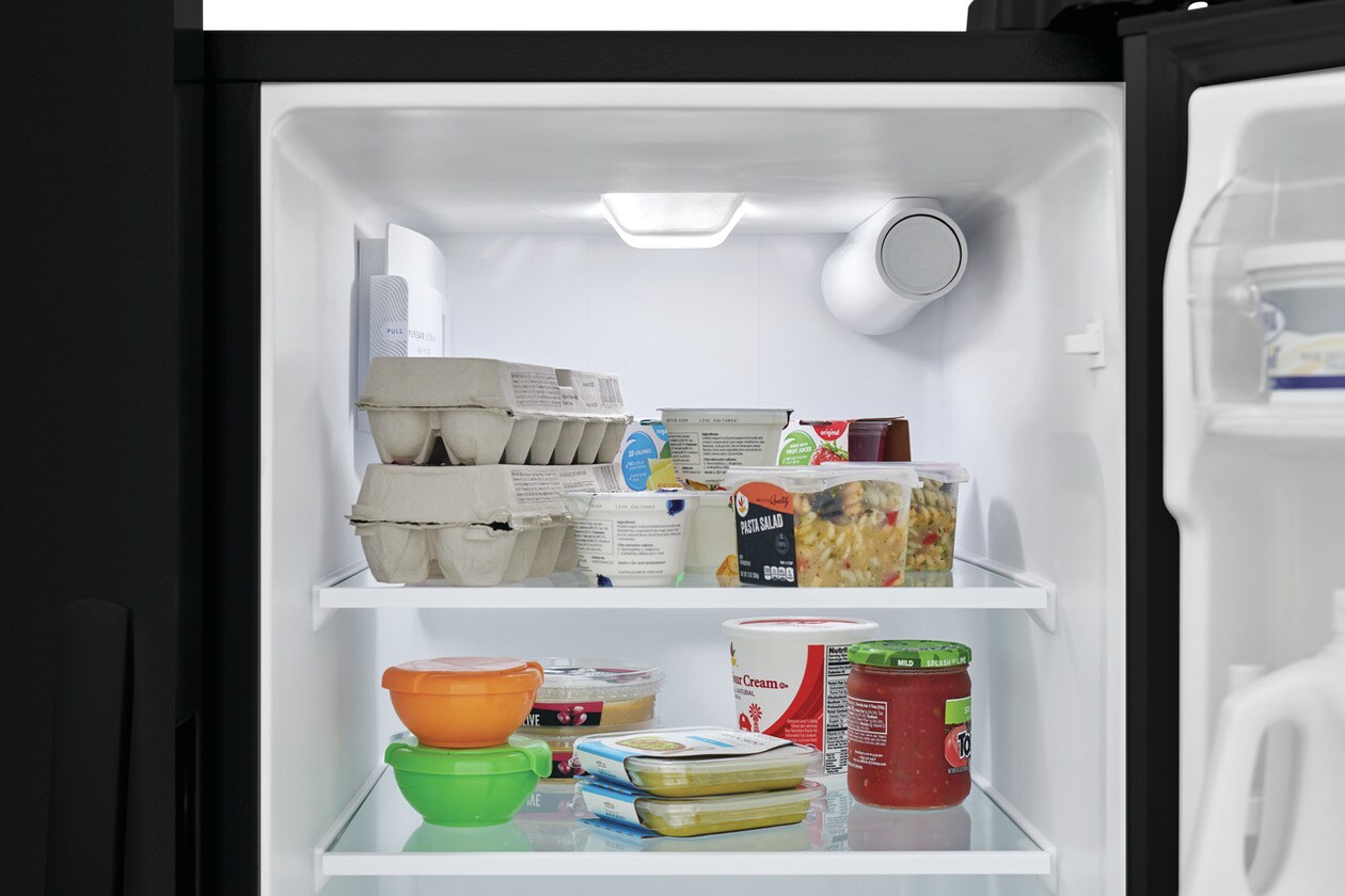 Frigidaire FRSS2623AS Bright Led Lighting