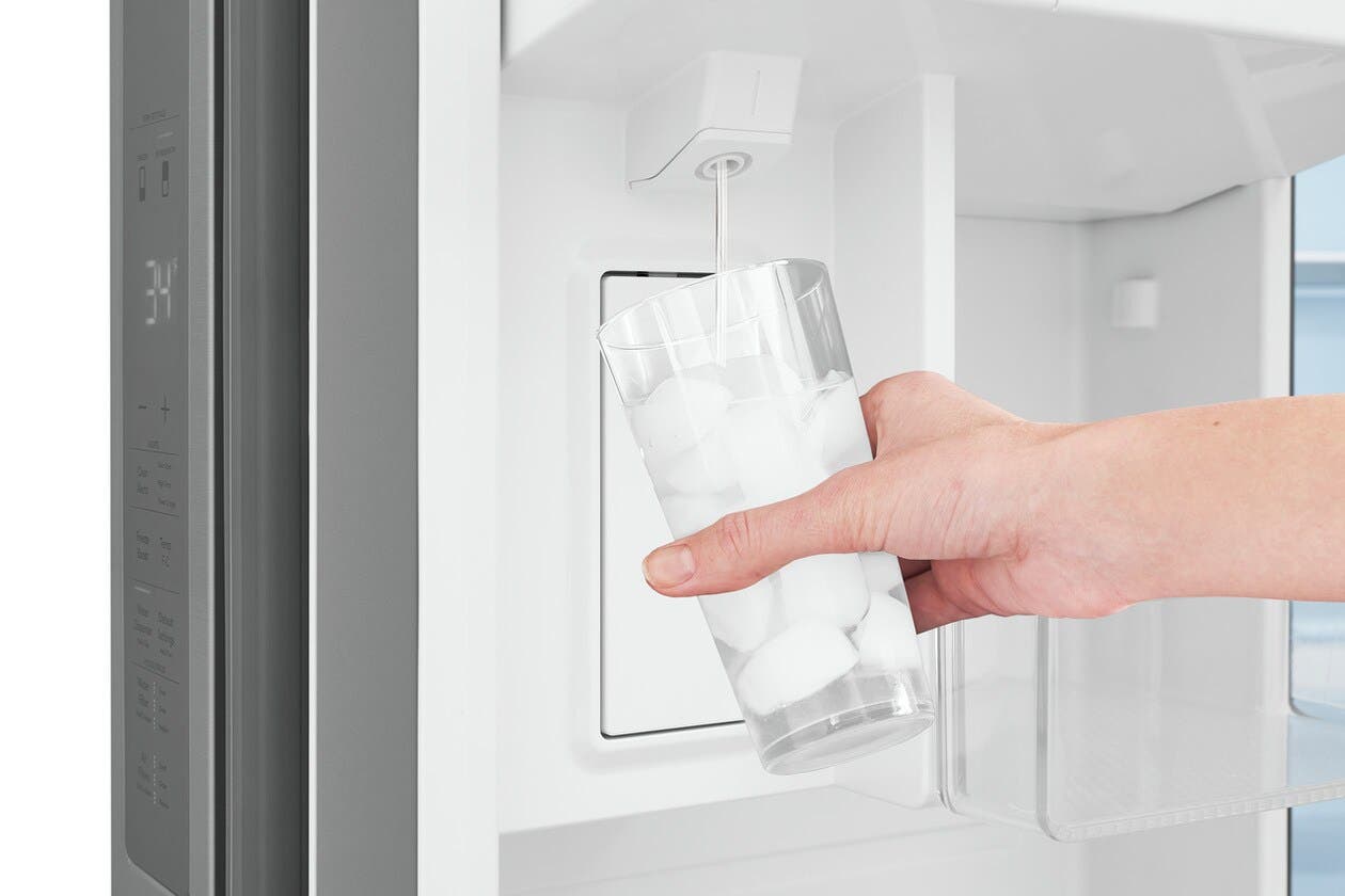 Frigidaire GRFS2853AF Internal Water Dispenser