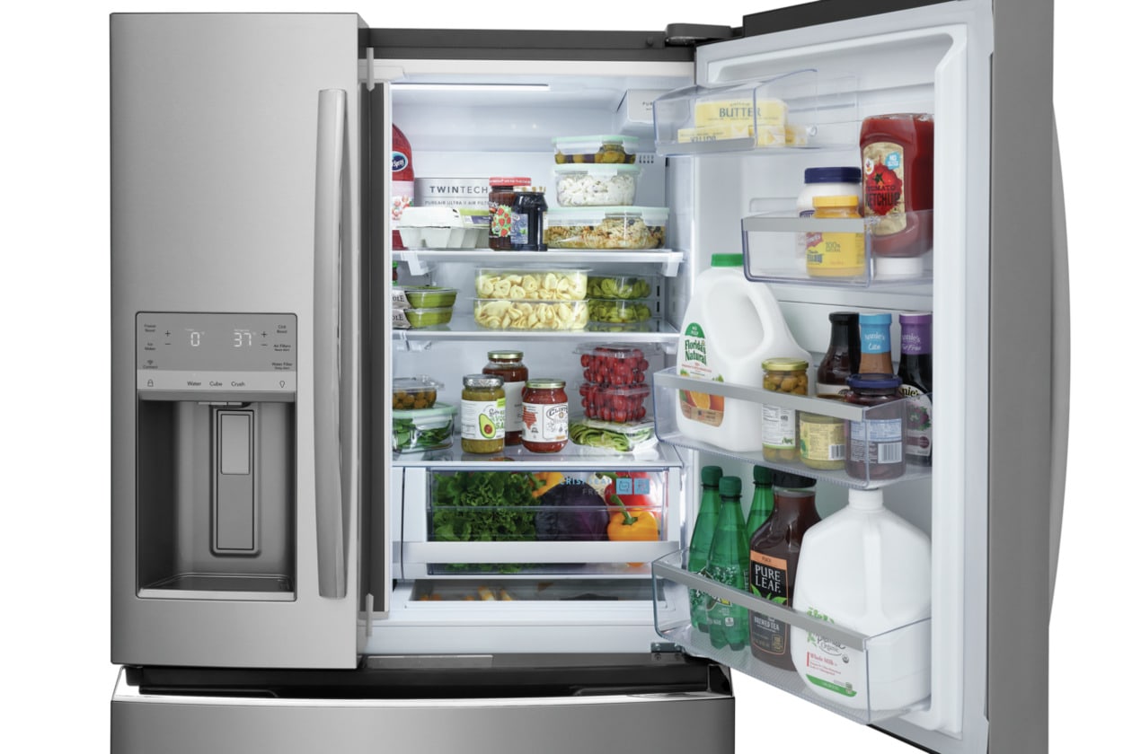 Frigidaire GRMC2273BF Reduce Food Waste & Energy Consumption