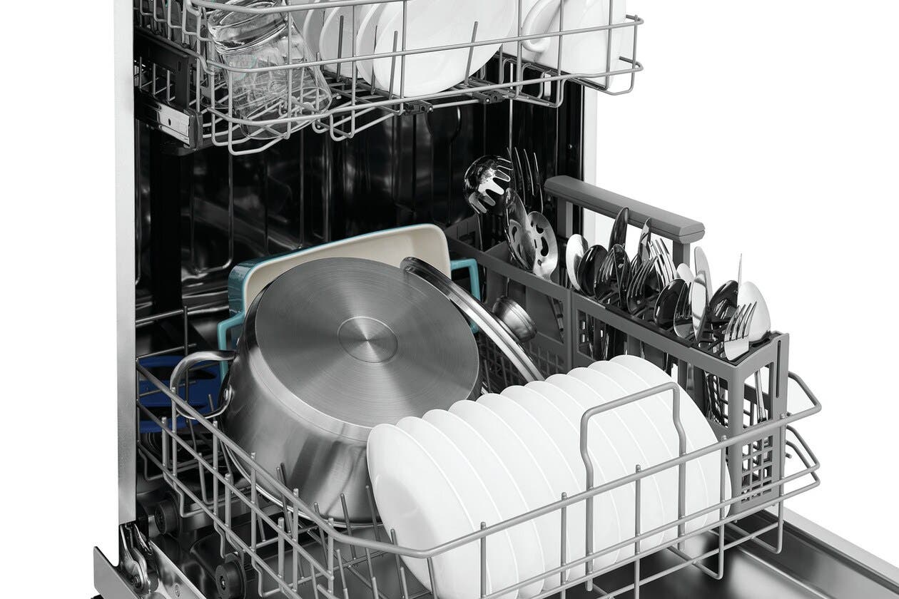 Frigidaire FGIP2479SF Automatically Adjusts Cycles