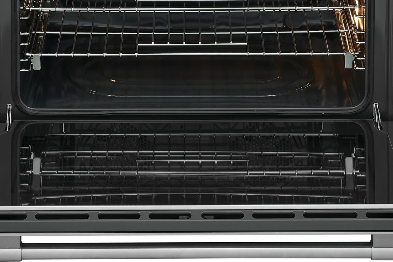 Frigidaire PCFI3668AF Clean-up Is Easier With Hidden Bake