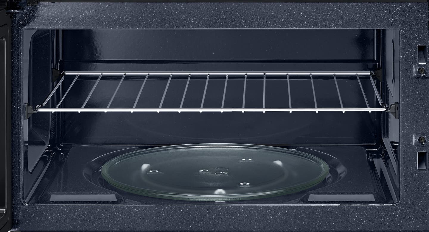 Samsung ME21B706B12 A Large Oven For All You Need To Cook