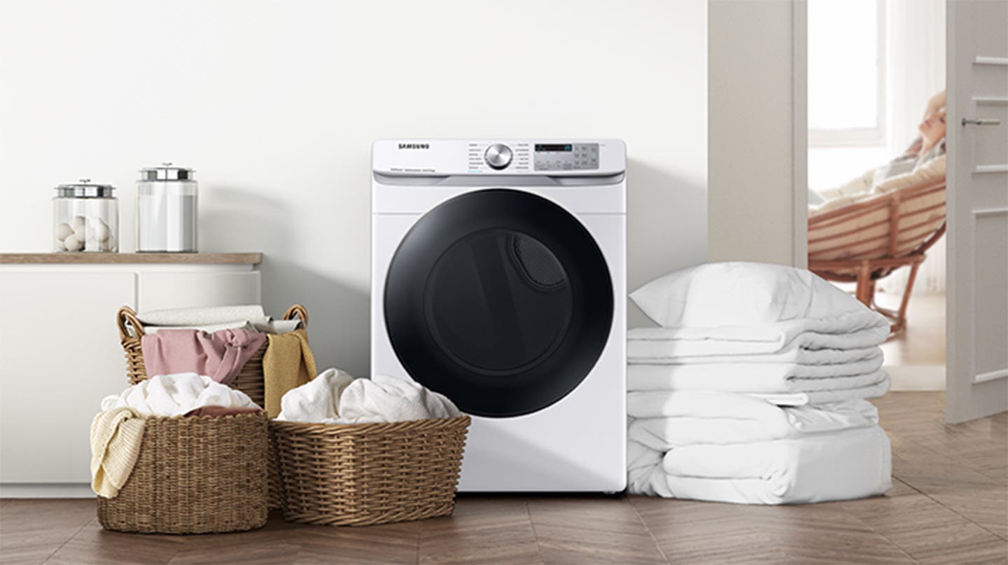 Samsung DVG45B6300C Large 7.5 cu. Ft Capacity