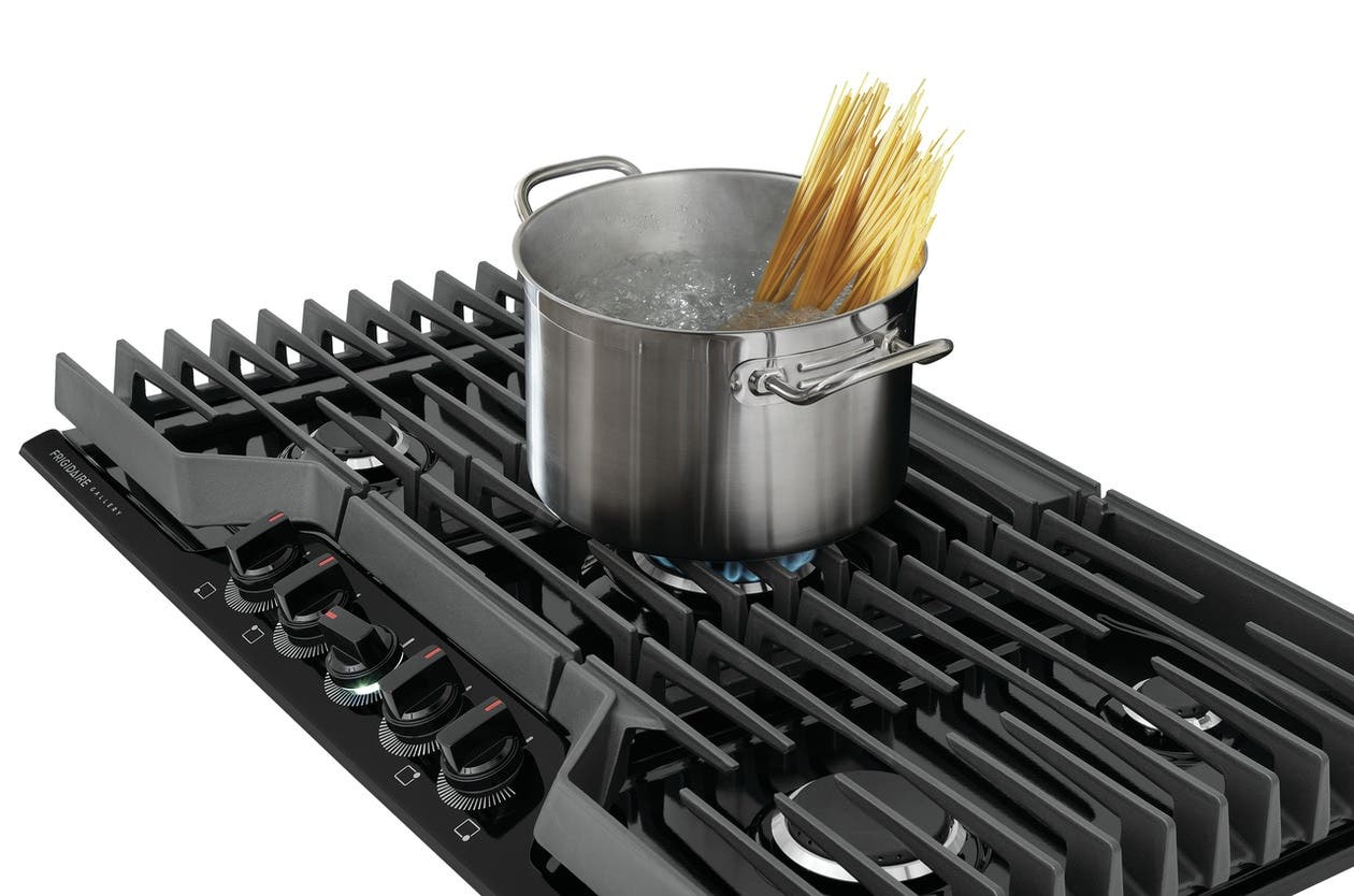 Frigidaire GCCG3648AS Get To Mealtime Faster With The Quick Boil Burner