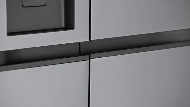 LG LRSWS2806S Pocket Handle Design