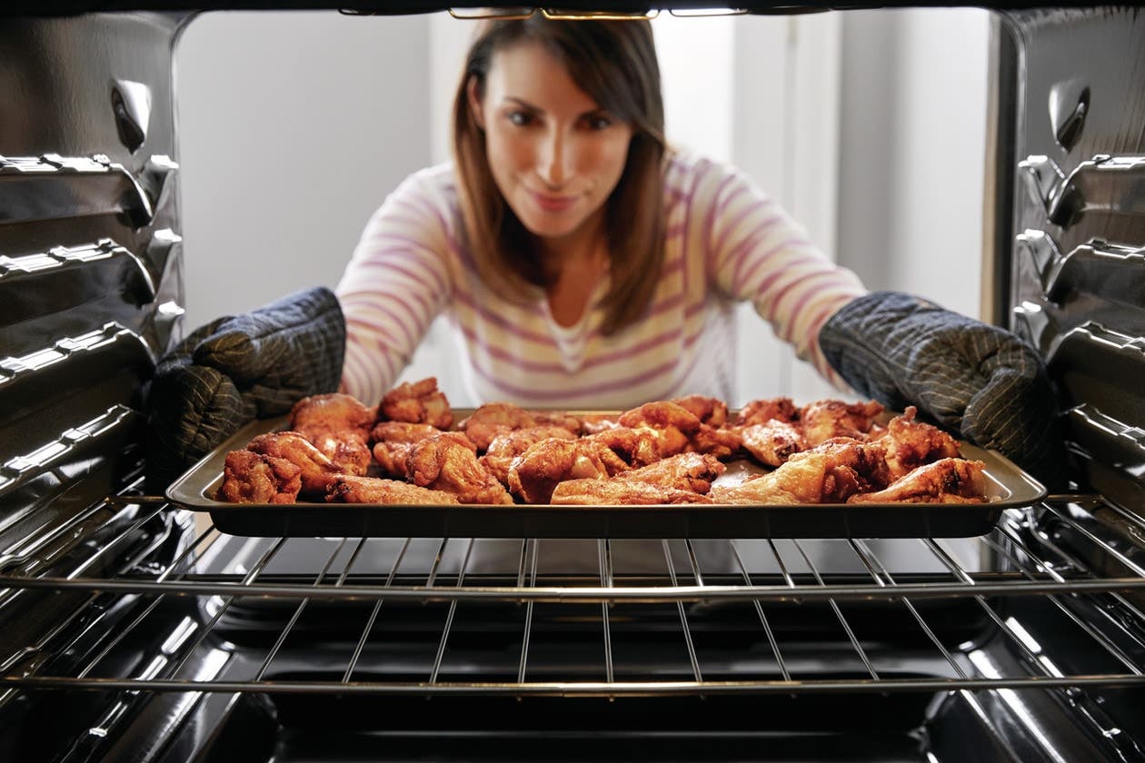 Frigidaire FCRG3083AS Deliver All Of The Flavor And None Of The Guilt With Air Fry