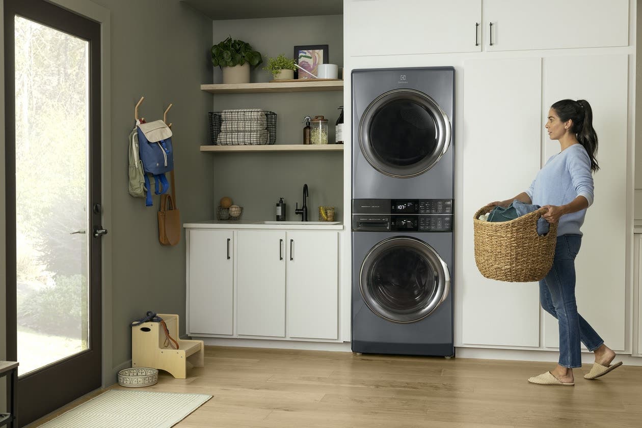 Electrolux ELTE7600AW Vertical Stacked Design That Gives You Back Space