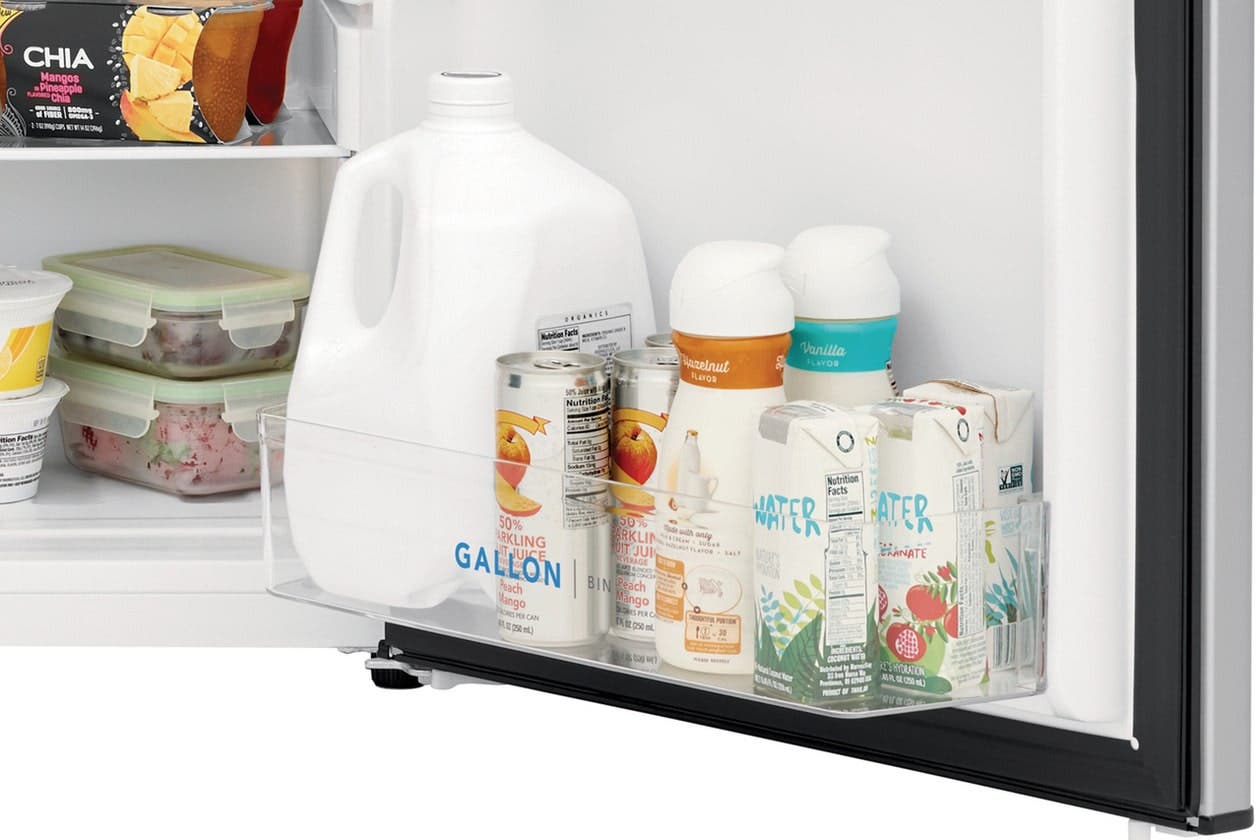 Frigidaire FFPE4533UM Gallon Door Bin