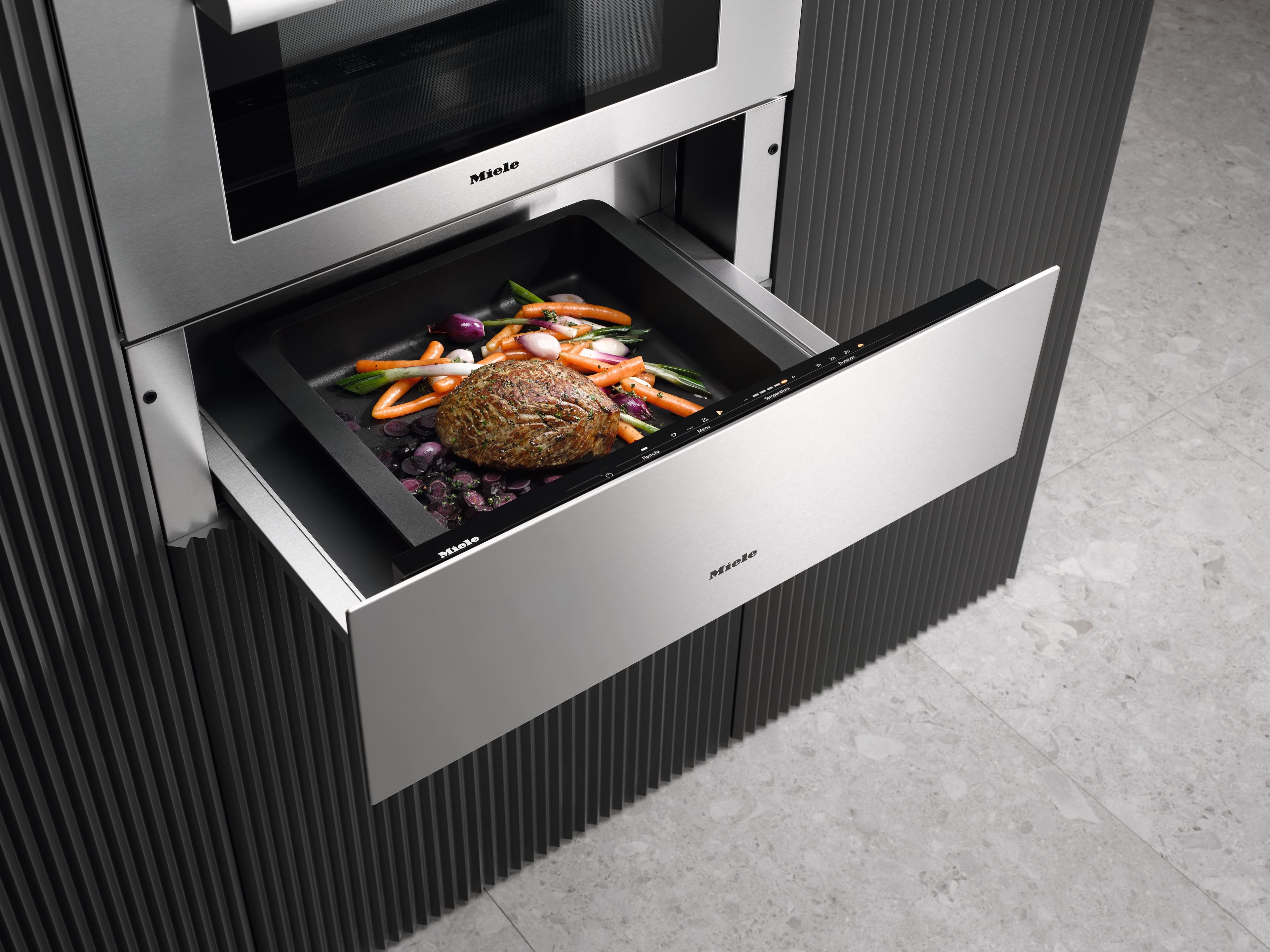 Miele ESW7670OB Slow Roasting