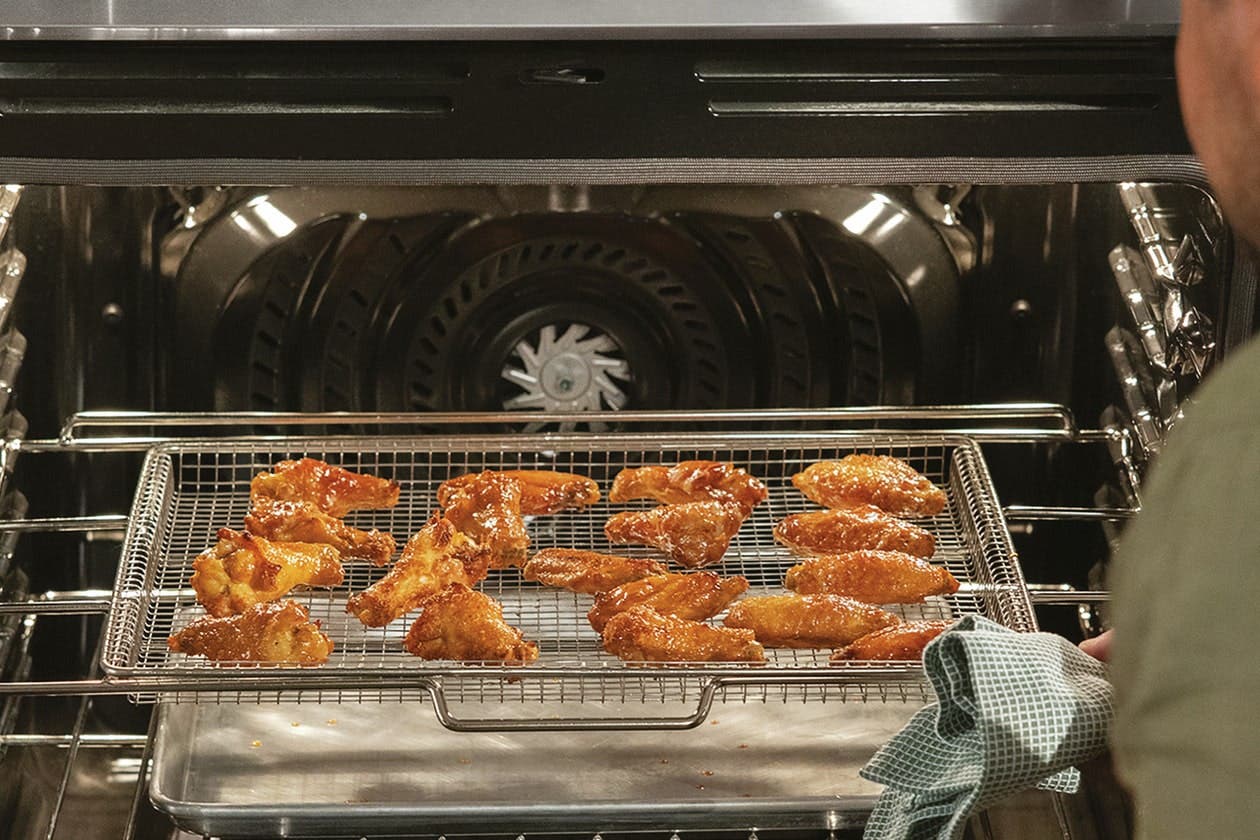 Frigidaire GCRE3060BD Deliver All Of The Flavor And None Of The Guilt With Air Fry