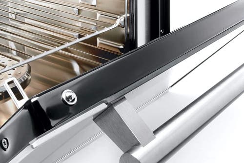 Ilve UN30QNMPAWB Door With Soft Closing System