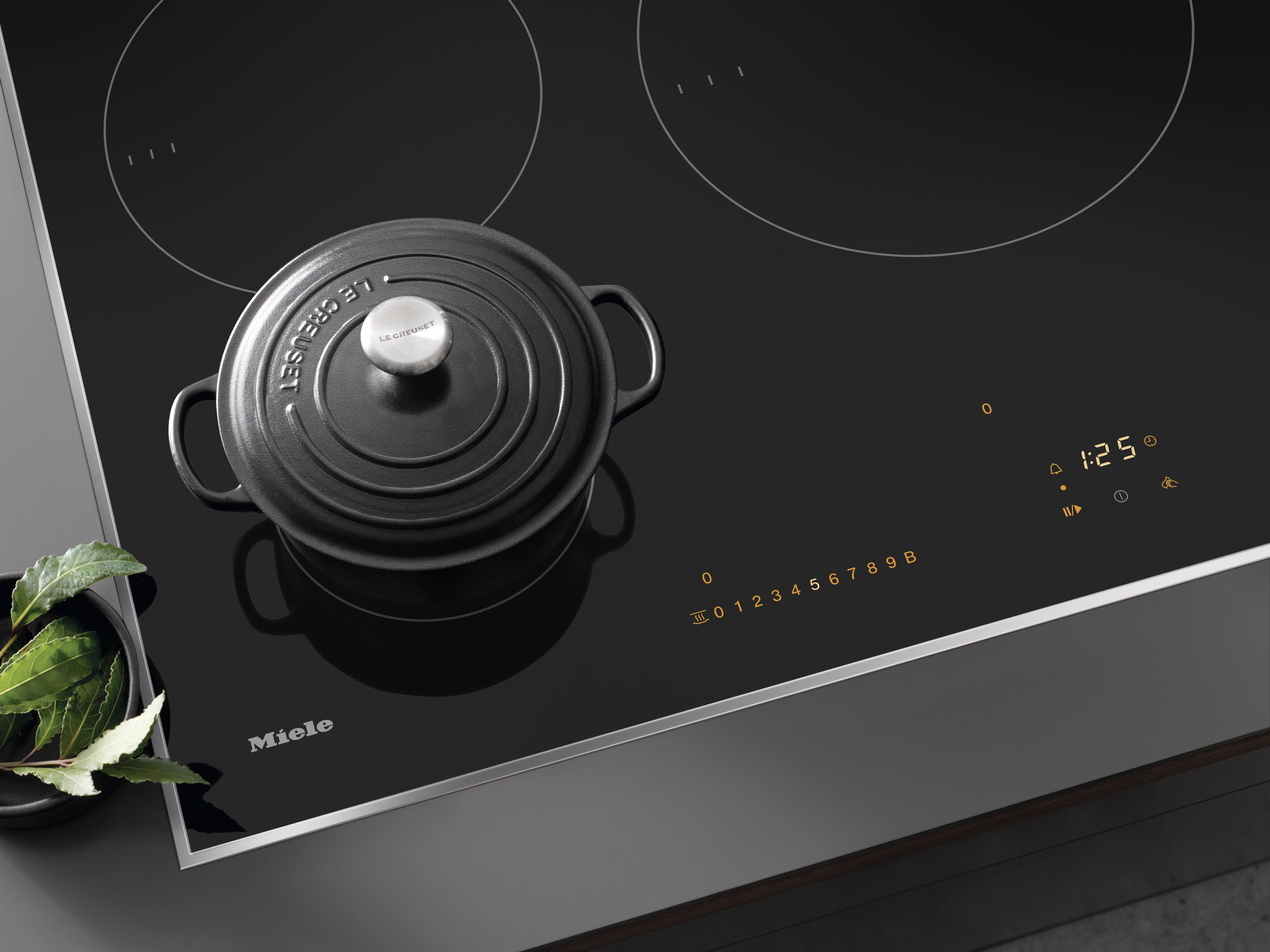 Miele KM7755FL Convenient Additional Functions