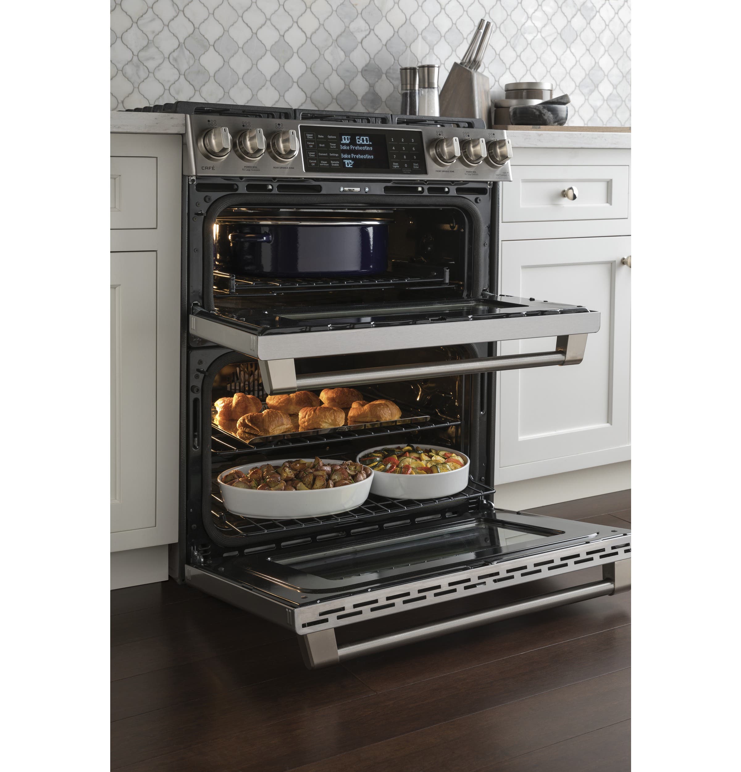 Cafe C2S995SELSS 7.0 Cu. Ft. Total Double Oven Capacity
