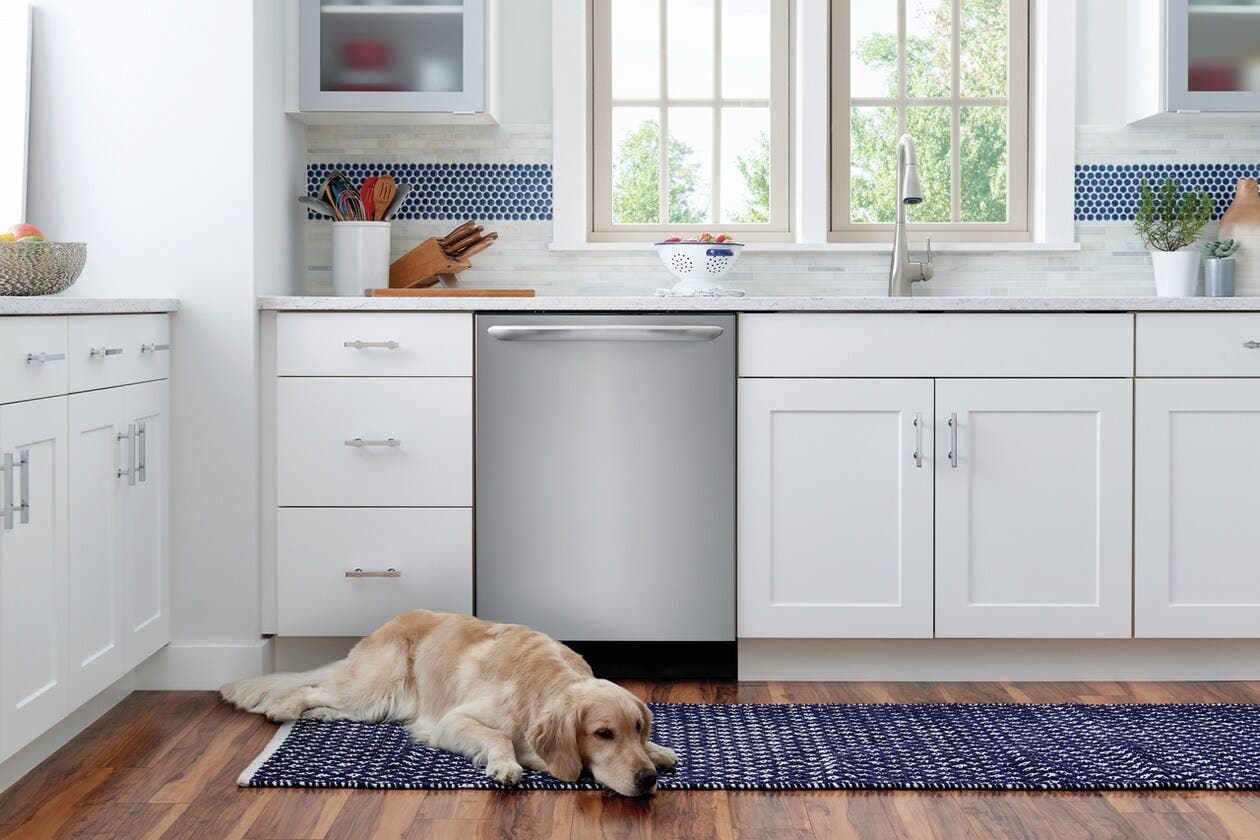 Frigidaire FGCD2444SW Quiet