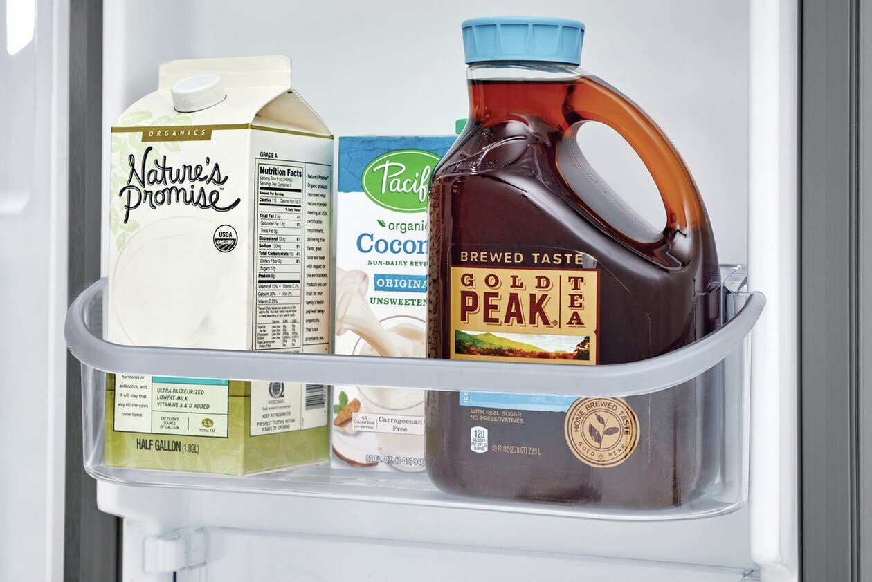 Frigidaire DGHX2655TF Store-more™ Gallon Door Bins