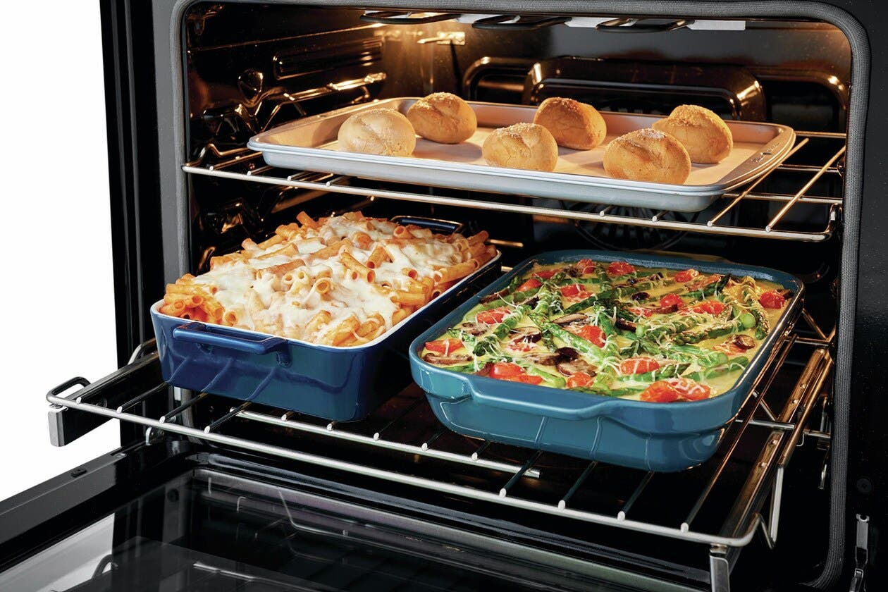 Frigidaire FGEW3069UF Our Largest Capacity Oven