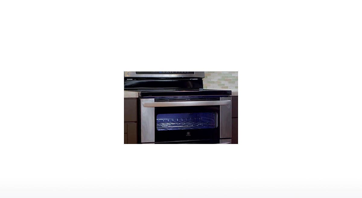 LG LRG3081ST A Clean Oven In Minutes, Not Hours