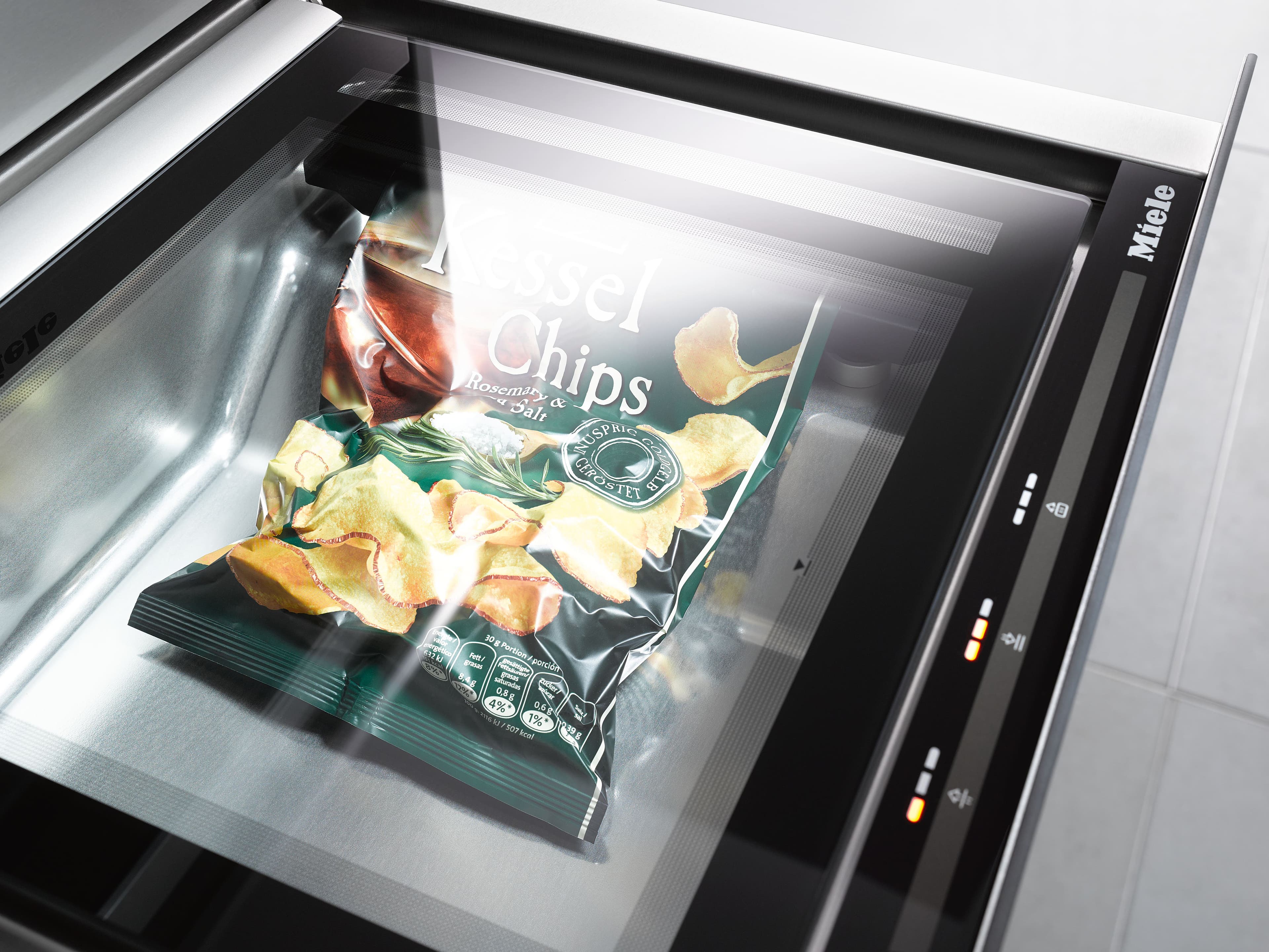 Miele EVS7010OB Vacuum Sealing In Containers 